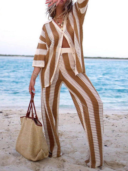 Set di Camicia a Strisce con Scollatura a V e Pantaloni a Gamba Larga