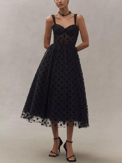 Sontuoso Abito Midi A-Line in Tulle con Pois e Scollo a Cuore