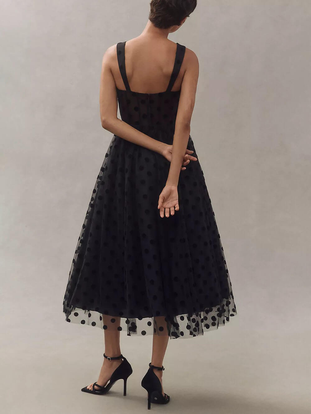 Sontuoso Abito Midi A-Line in Tulle con Pois e Scollo a Cuore
