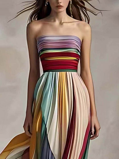 Abito Maxi Plissettato Bandeau Elegante con Stampa a Strisce