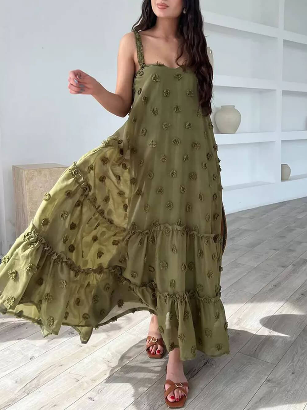 Abito Maxi A-Line Svasato con Decorazioni Floreali