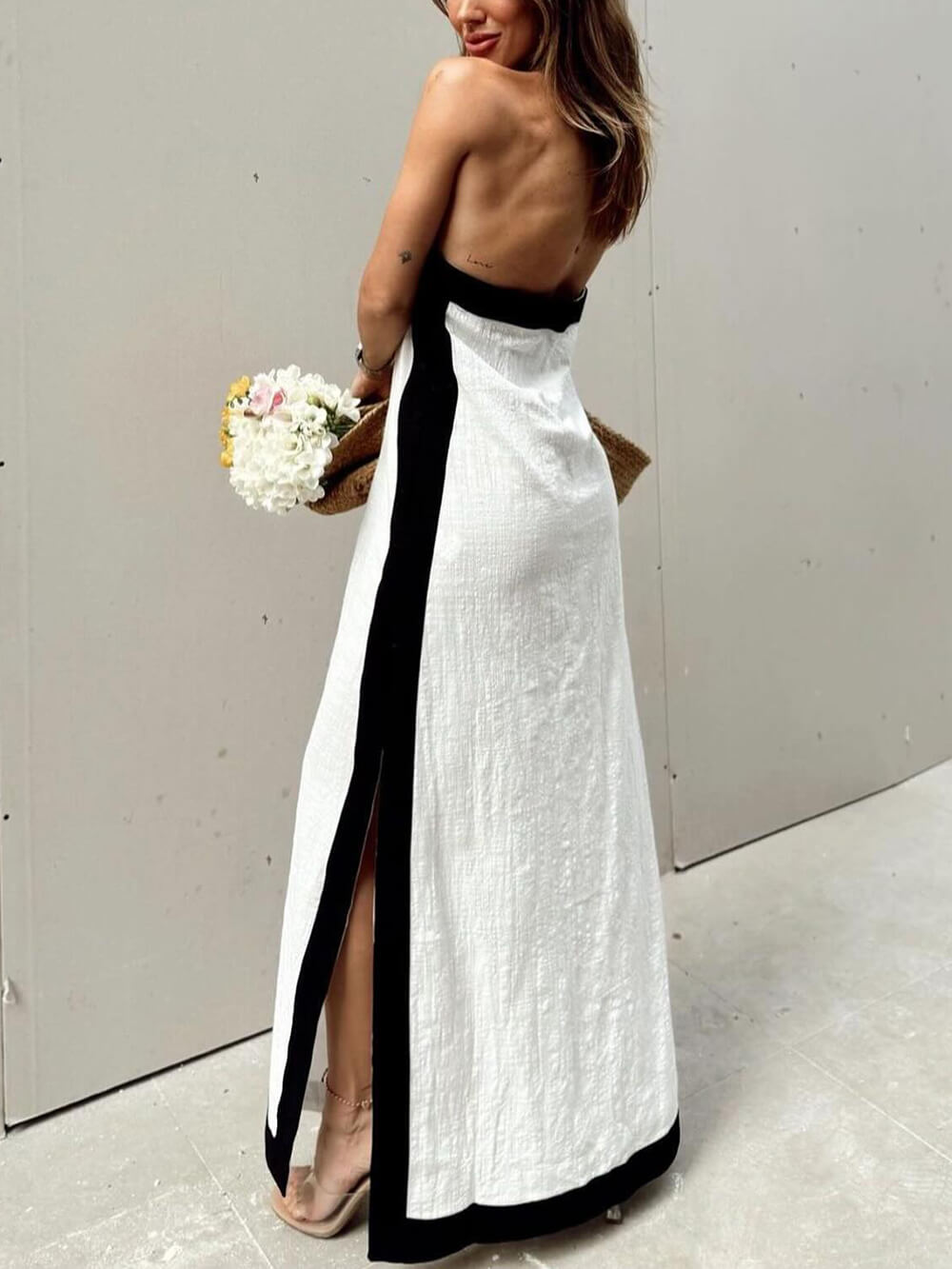 Abito Maxi Color Block con Scollo Halter e Spacco