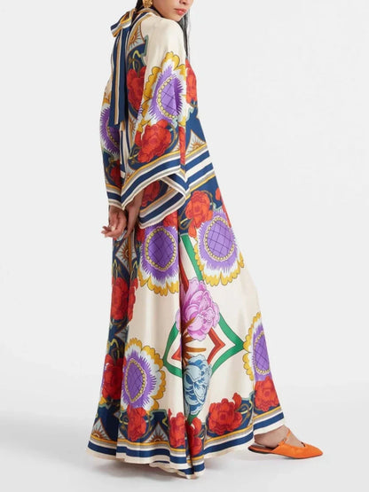 Maxi Dress con Maniche a Cascata Drappeggiate e Stampa Floreale Squisita