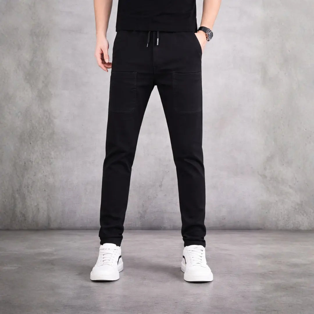 Il Pantalone che gli Uomini Indossano 7 Giorni su 7