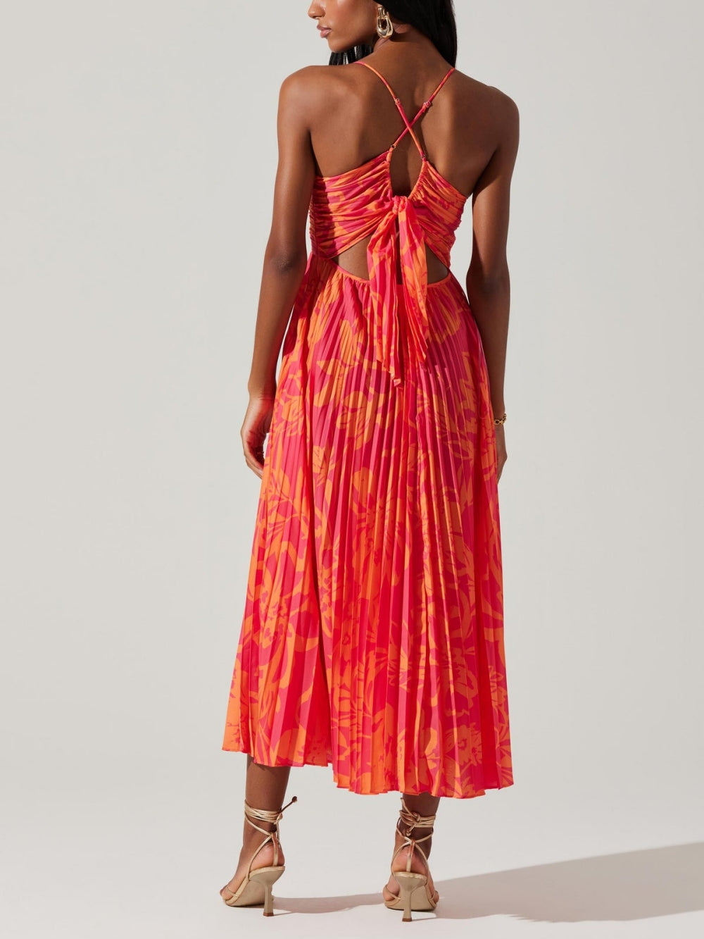 Abito Midi Plissettato con Stampa Floreale Elegante